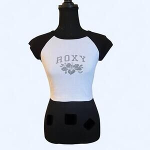 Vintage Y2K White and black Roxy crop top Size Small